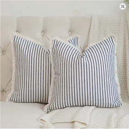 La Housse de Coussin Rayée